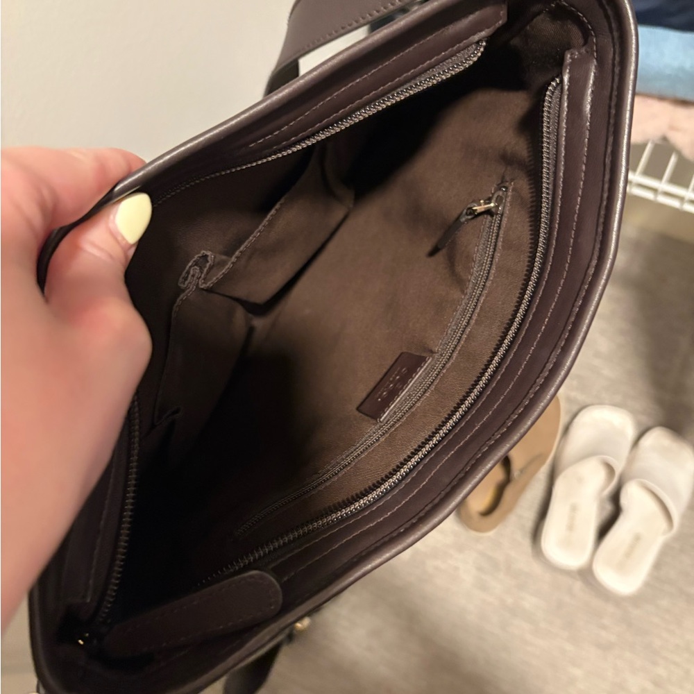 Gucci Beige GG Canvas Crossbody Bag with Black Trim - Picture 5 of 7